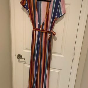 Super cute wrap dress